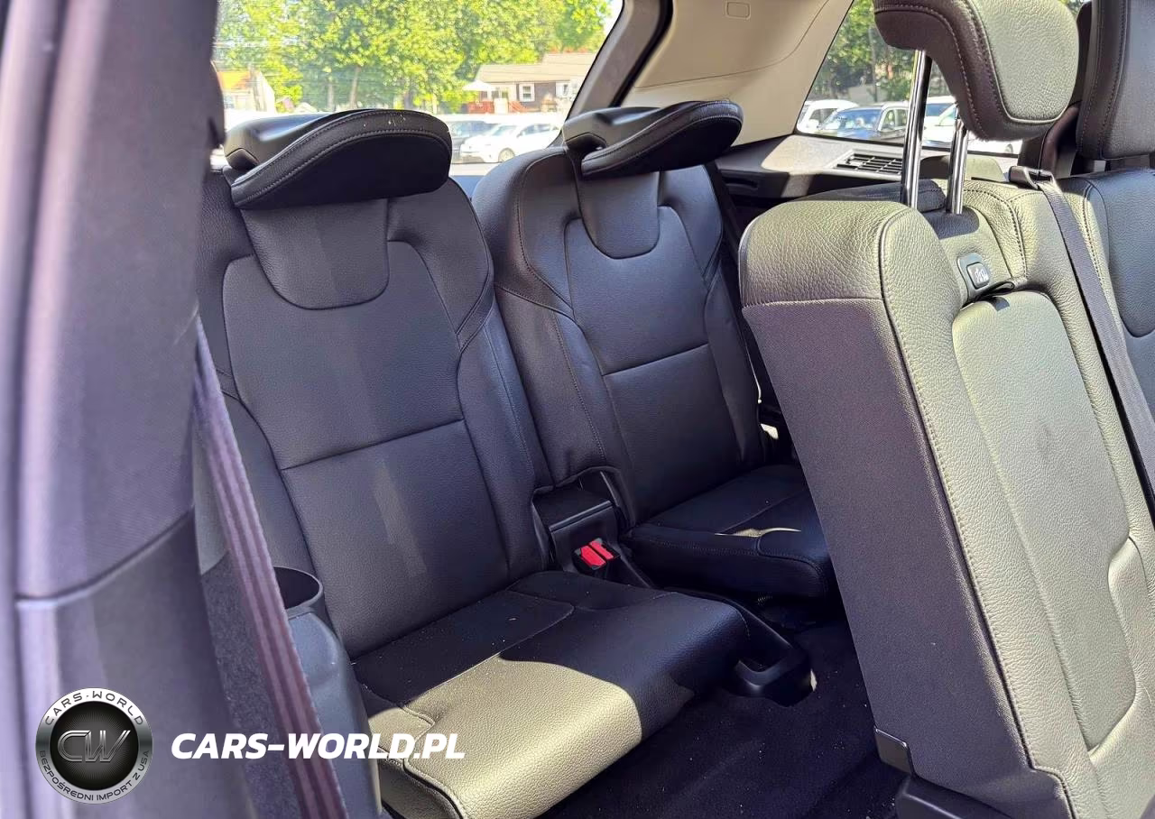 2019 Volvo Xc90 T5 Momentum VIN:YV4102PK2K1492810 - 10