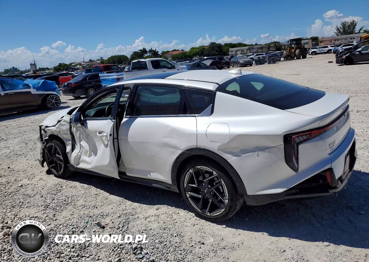 2026 Kia K4 Gt Line VIN:3KPFW4DE2TE278836 - 2