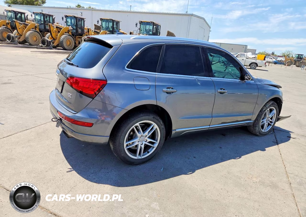2016 Audi Q5 Premium Plus VIN:WA1L2AFPXGA003844 - 3