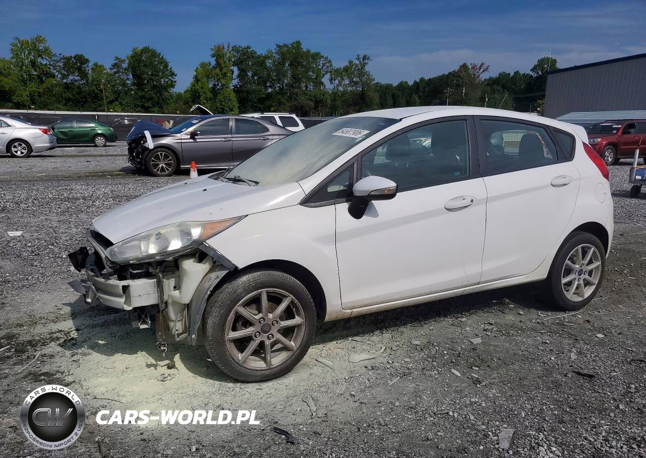 2016 Ford Fiesta Se VIN:3FADP4EJ6GM157826 - 1