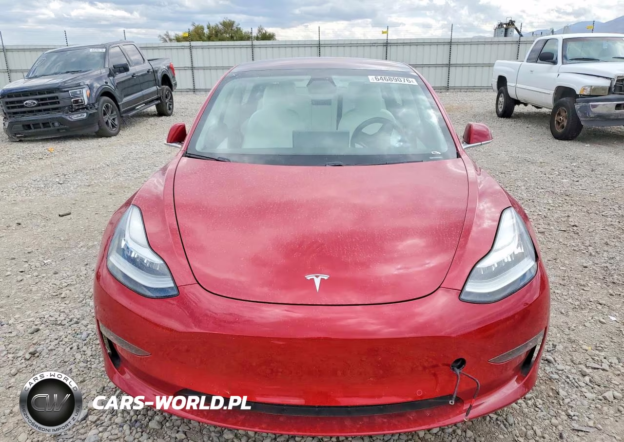 2018 Tesla Model 3 VIN:5YJ3E1EB6JF135162 - 5