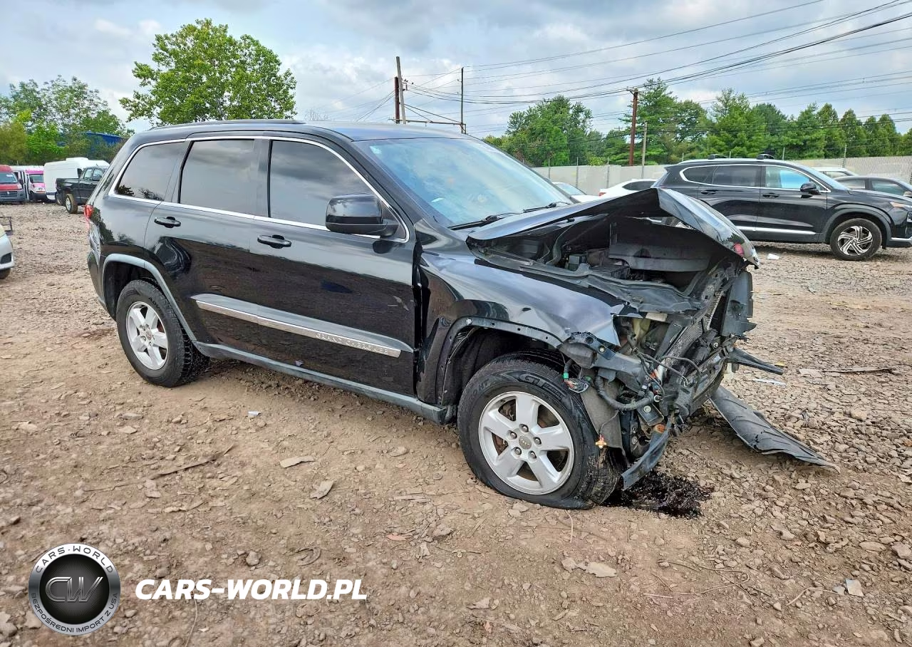2012 Jeep Grand Cherokee Laredo VIN:1C4RJFAG8CC189311 - 4