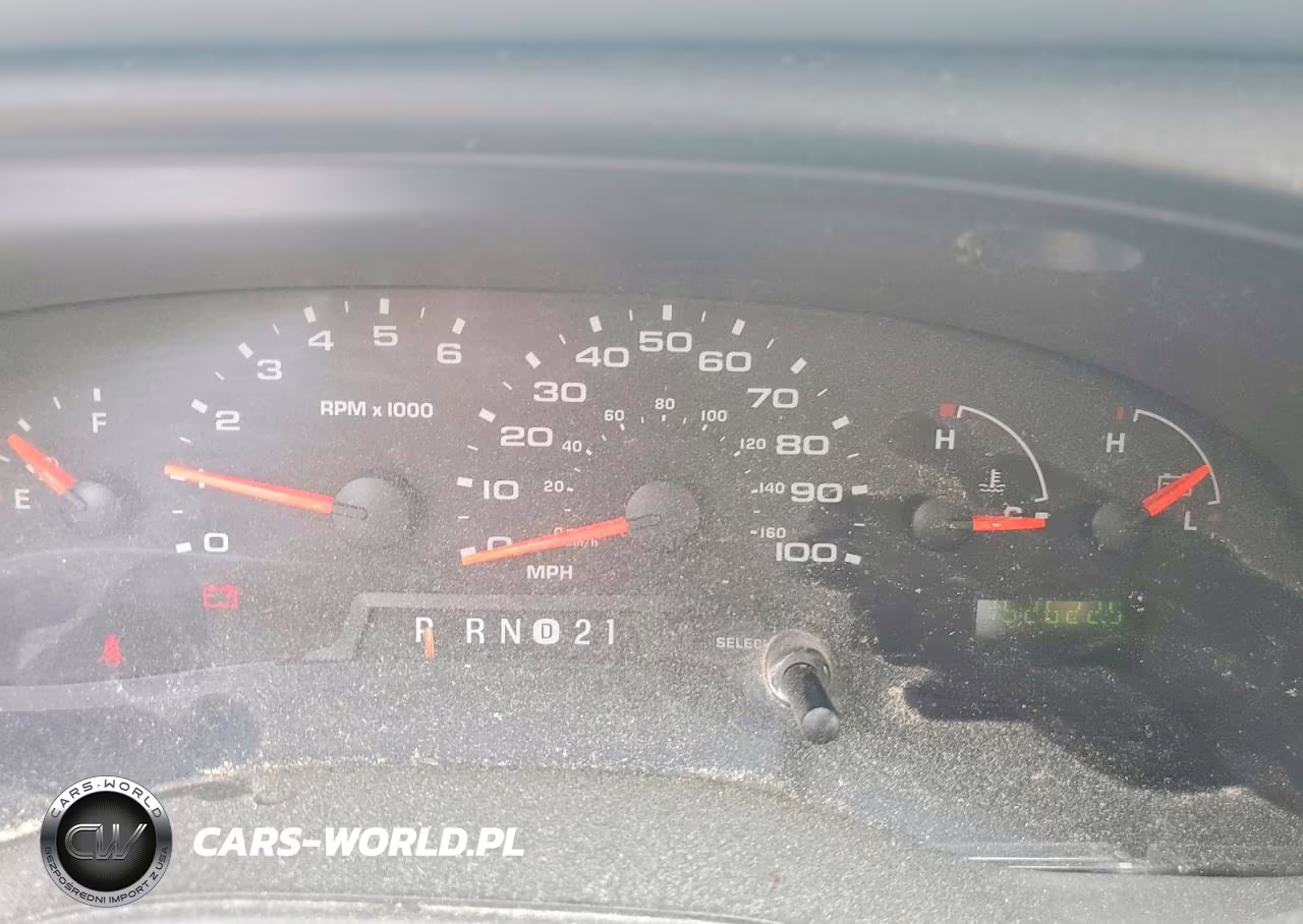 2008 Ford Econoline E350 Super Duty Wagon VIN:1FBSS31L58DB22648 - 9