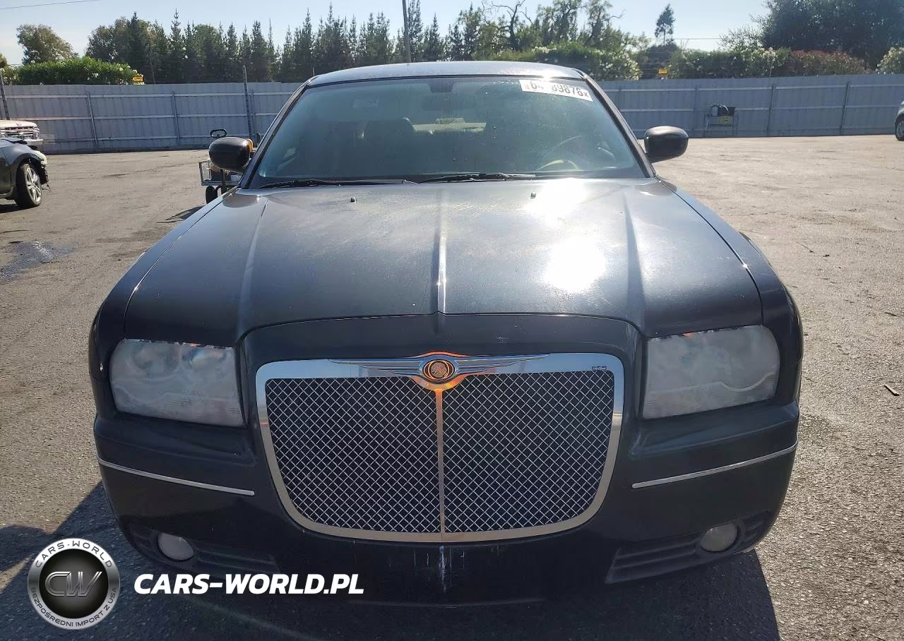 2007 Chrysler 300 Touring VIN:2C3KA53G47H773608 - 5