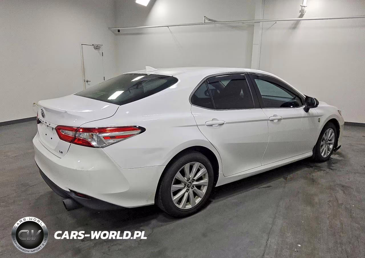 2019 Toyota Camry Le VIN:4T1B11HK4KU183430 - 3