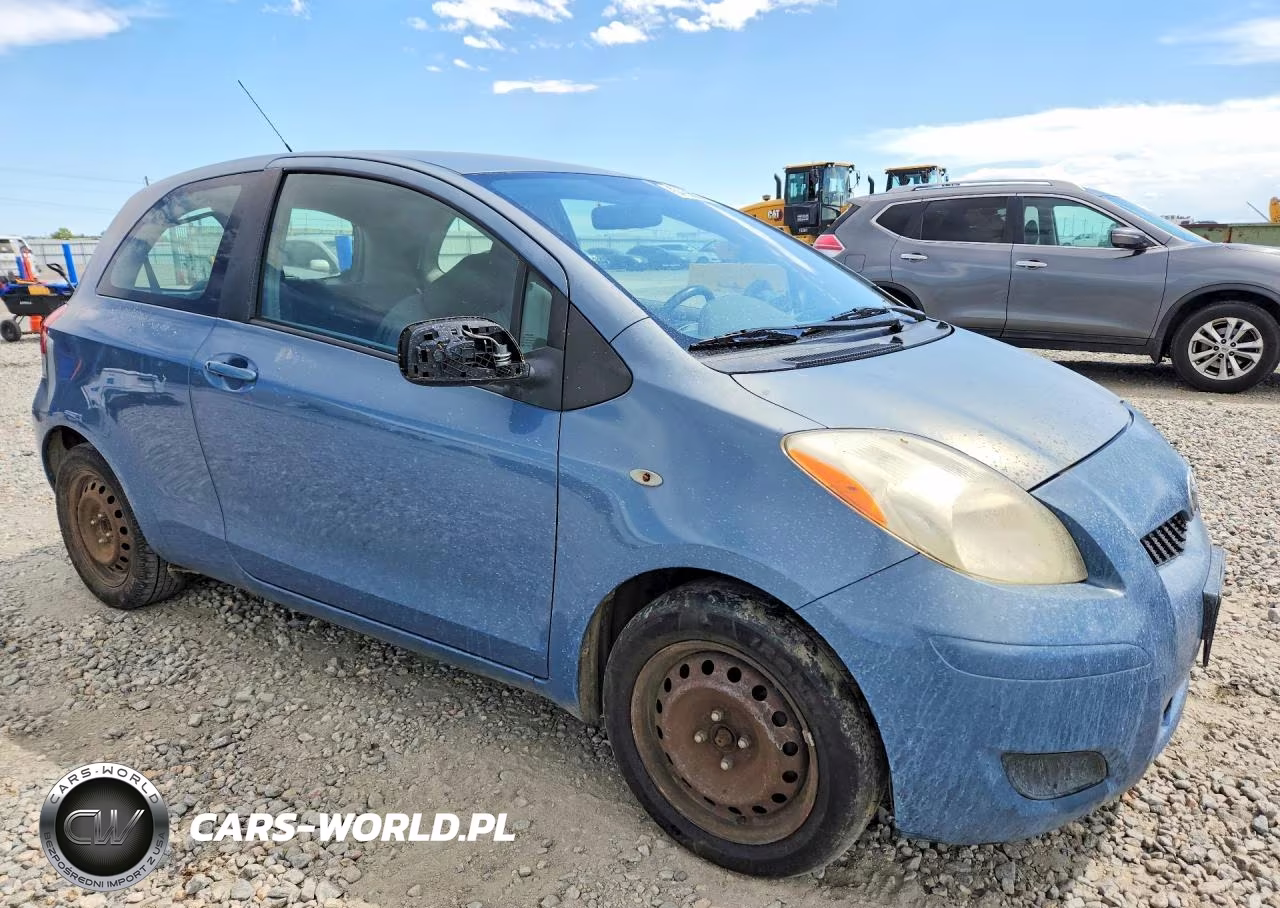 2011 Toyota Yaris Base VIN:JTDJT4K32B5329282 - 4