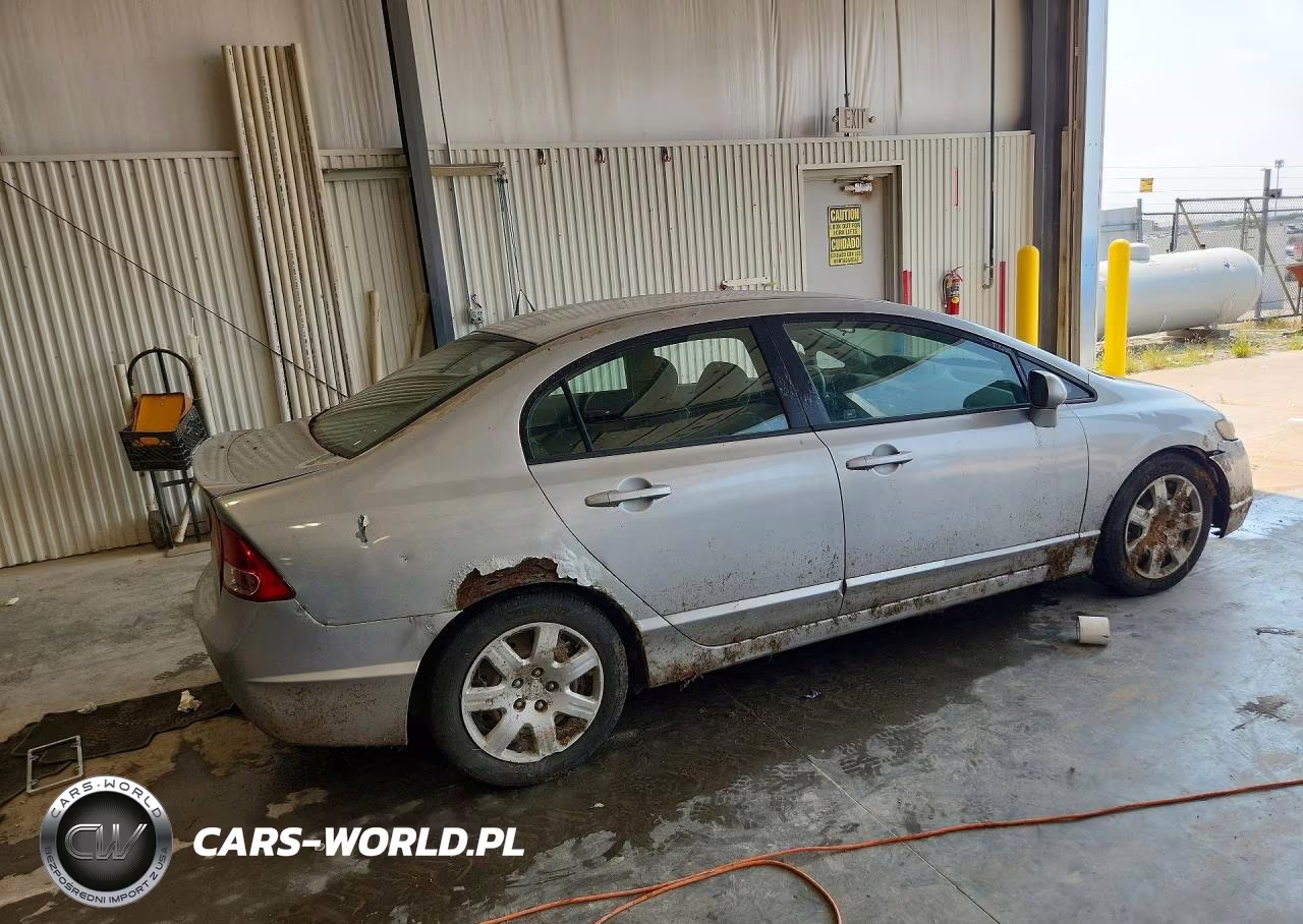 2008 Honda Civic Lx VIN:1HGFA16528L086651 - 3