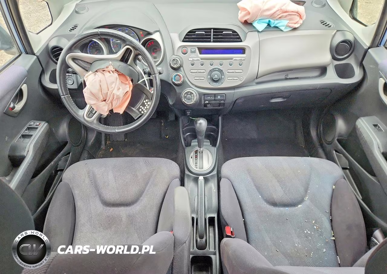 2011 Honda Fit Sport VIN:JHMGE8H5XBC003387 - 8