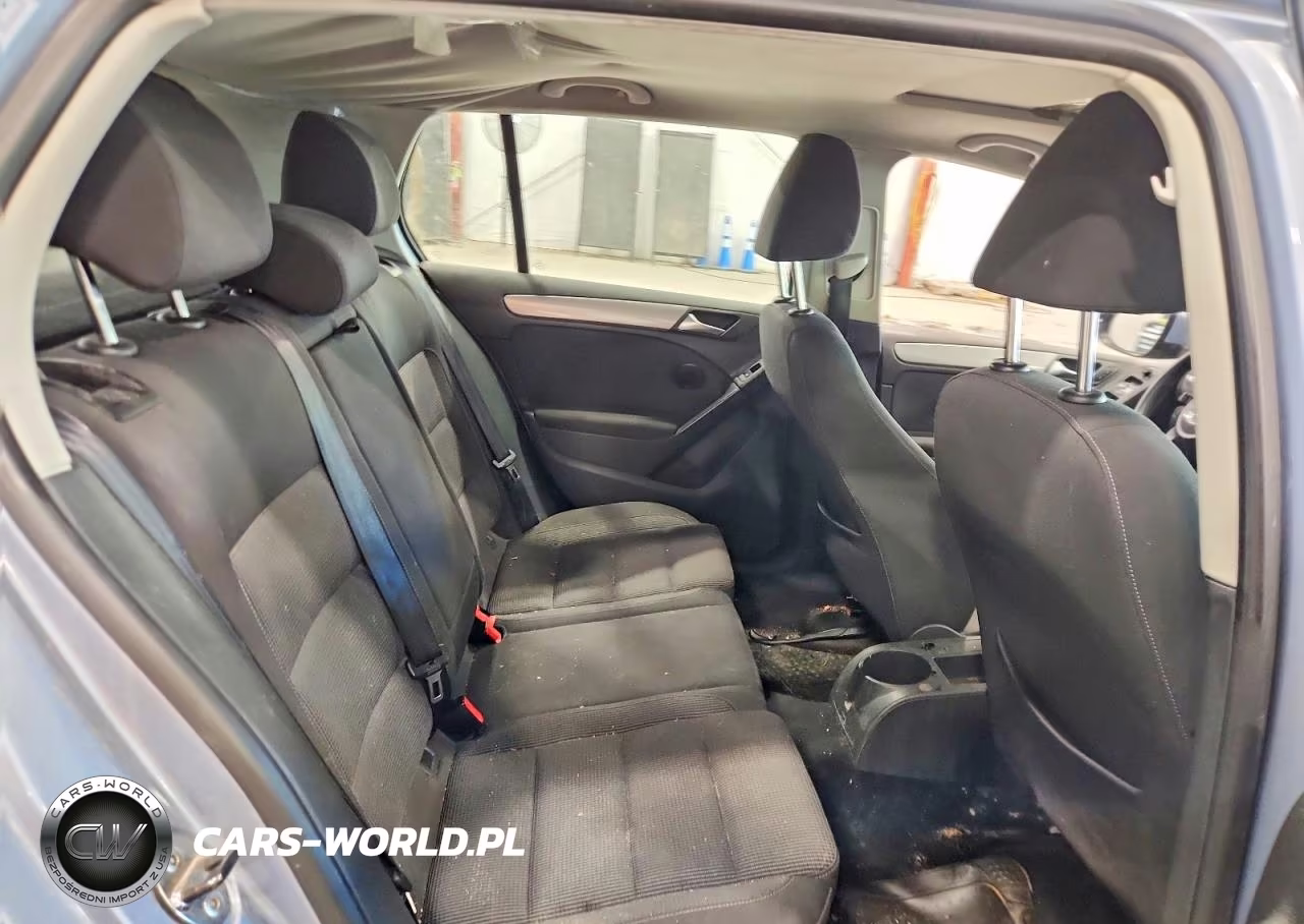 2011 Volkswagen Golf VIN:WVWDA7AJ4BW029127 - 10