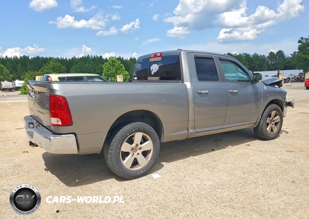 2011 Dodge Ram 1500 VIN:1D7RB1GT2BS696526 - 3