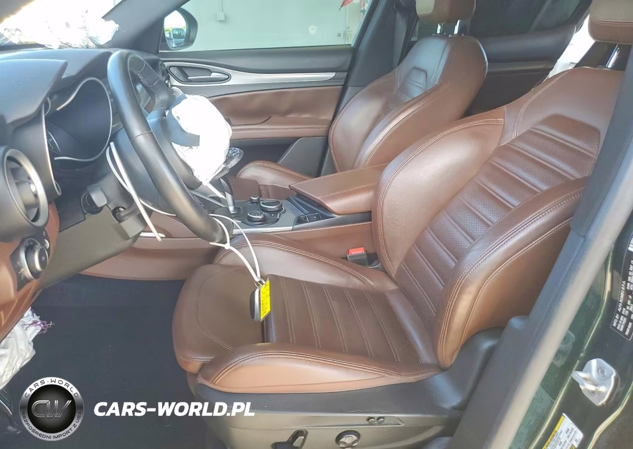 2019 Alfa Romeo Stelvio Ti VIN:ZASPAKBN7K7C50482 - 7