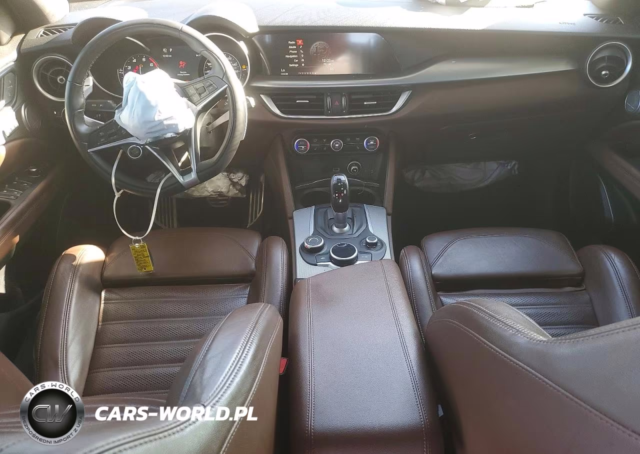 2019 Alfa Romeo Stelvio Ti VIN:ZASPAKBN7K7C50482 - 8