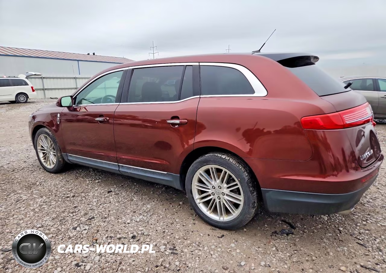 2015 Lincoln Mkt VIN:2LMHJ5AT2FBL02029 - 2