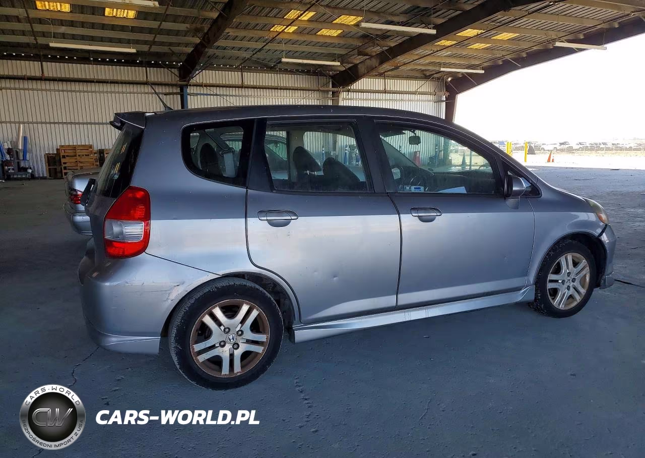 2007 Honda Fit VIN:JHMGD38687S034519 - 3