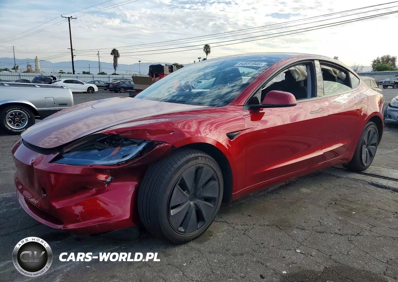 2024 Tesla Model 3 – zdjęcie 1 z 12