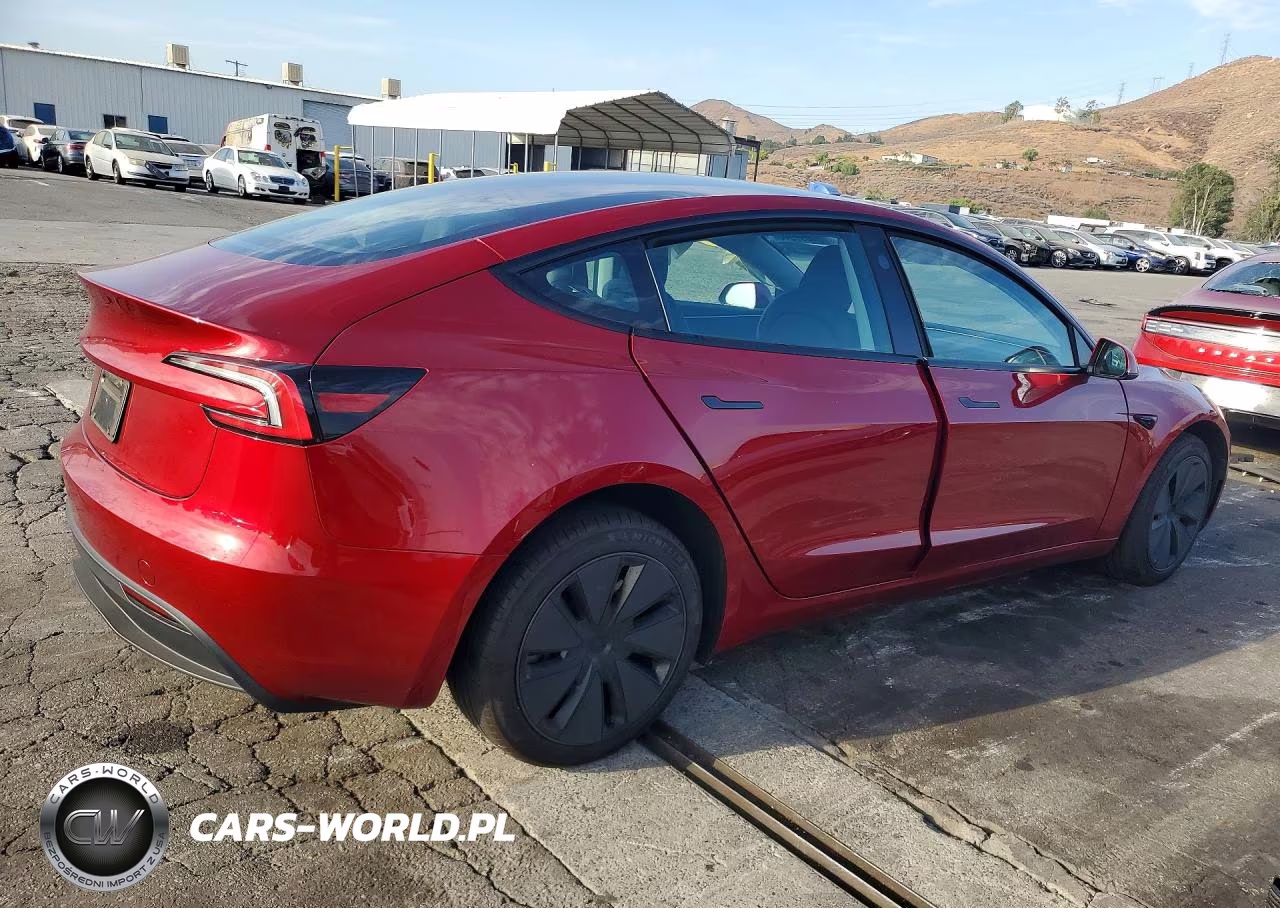 2024 Tesla Model 3 VIN:5YJ3E1EA2RF849423 - 3