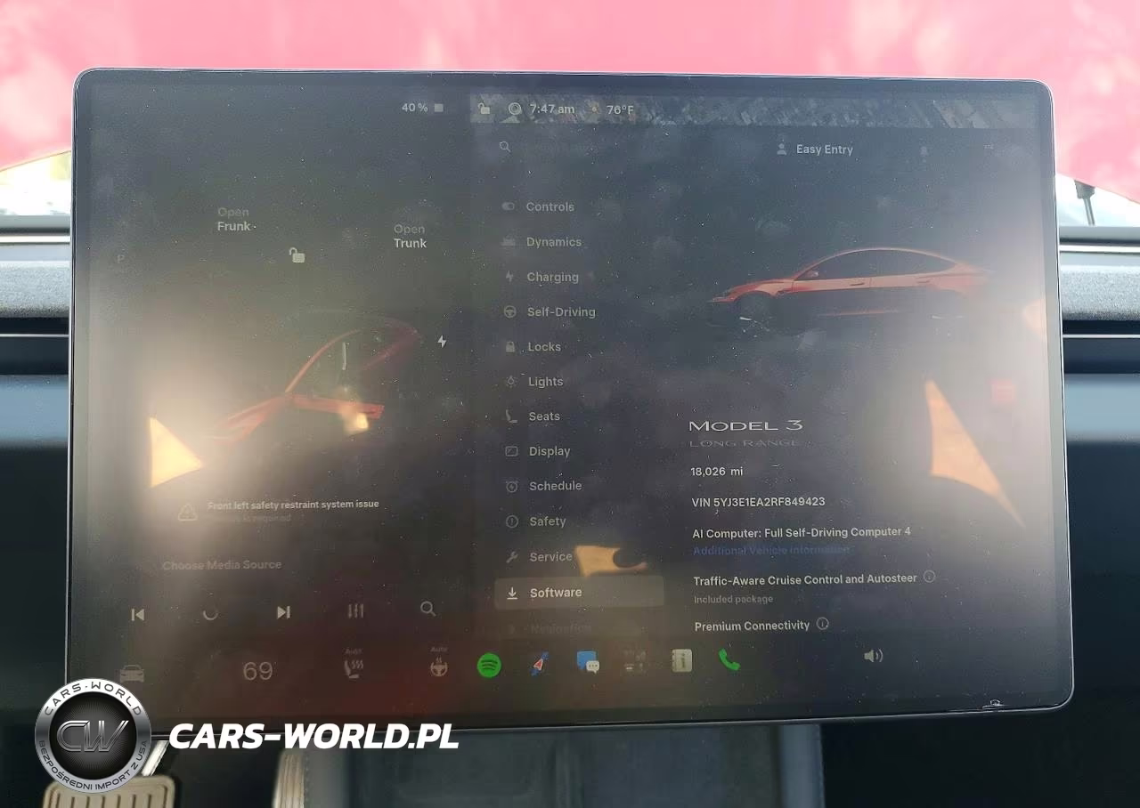 2024 Tesla Model 3 VIN:5YJ3E1EA2RF849423 - 9