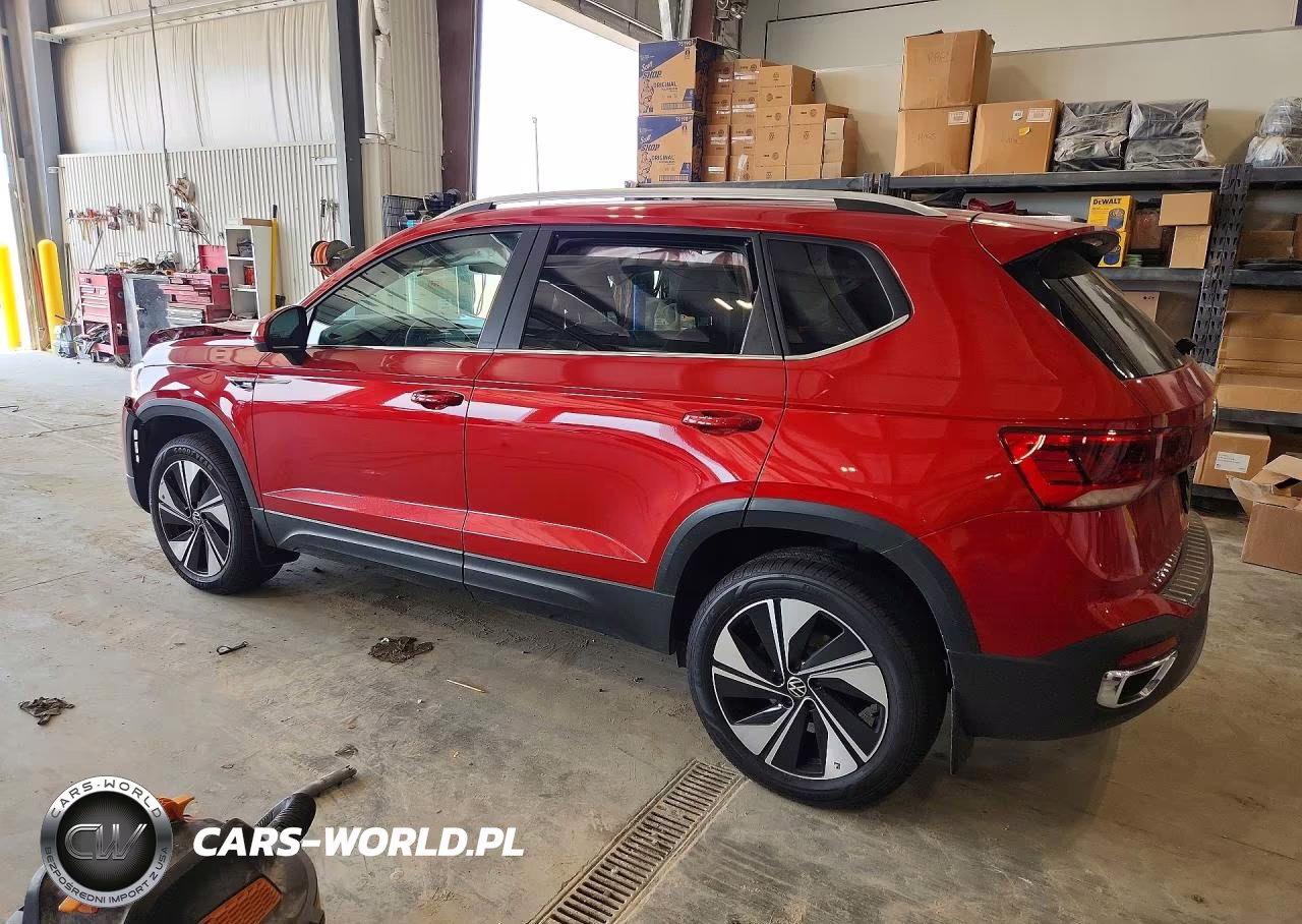 2024 Volkswagen Taos Se VIN:3VVVX7B2XRM070867 - 2