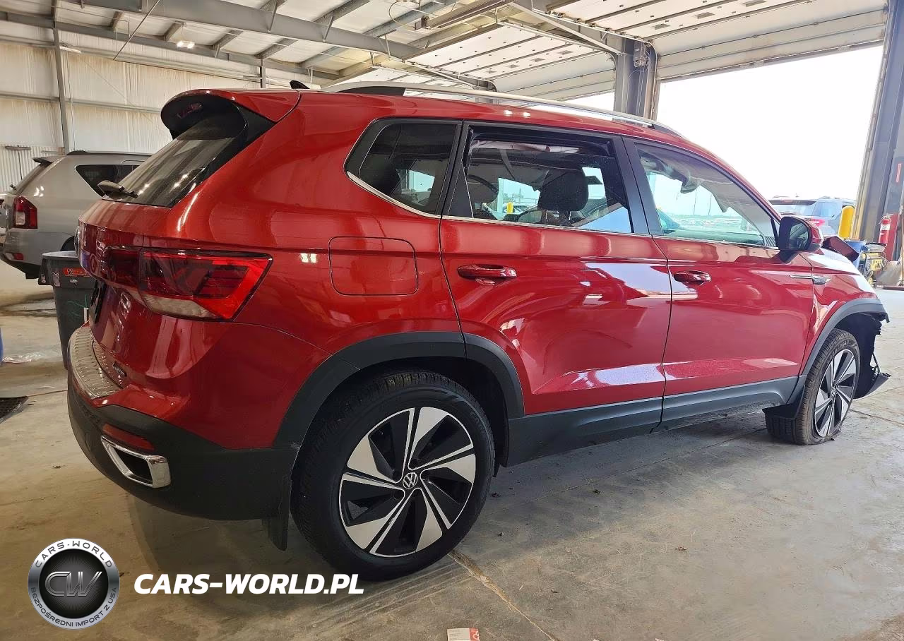 2024 Volkswagen Taos Se VIN:3VVVX7B2XRM070867 - 3