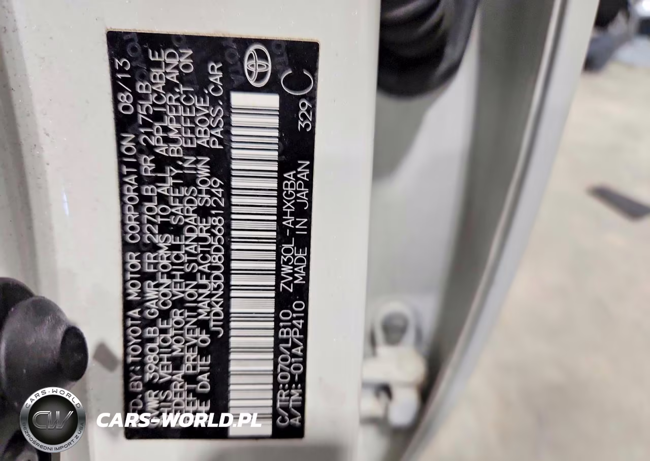 2013 Toyota Prius Five VIN:JTDKN3DU8D5681249 - 13