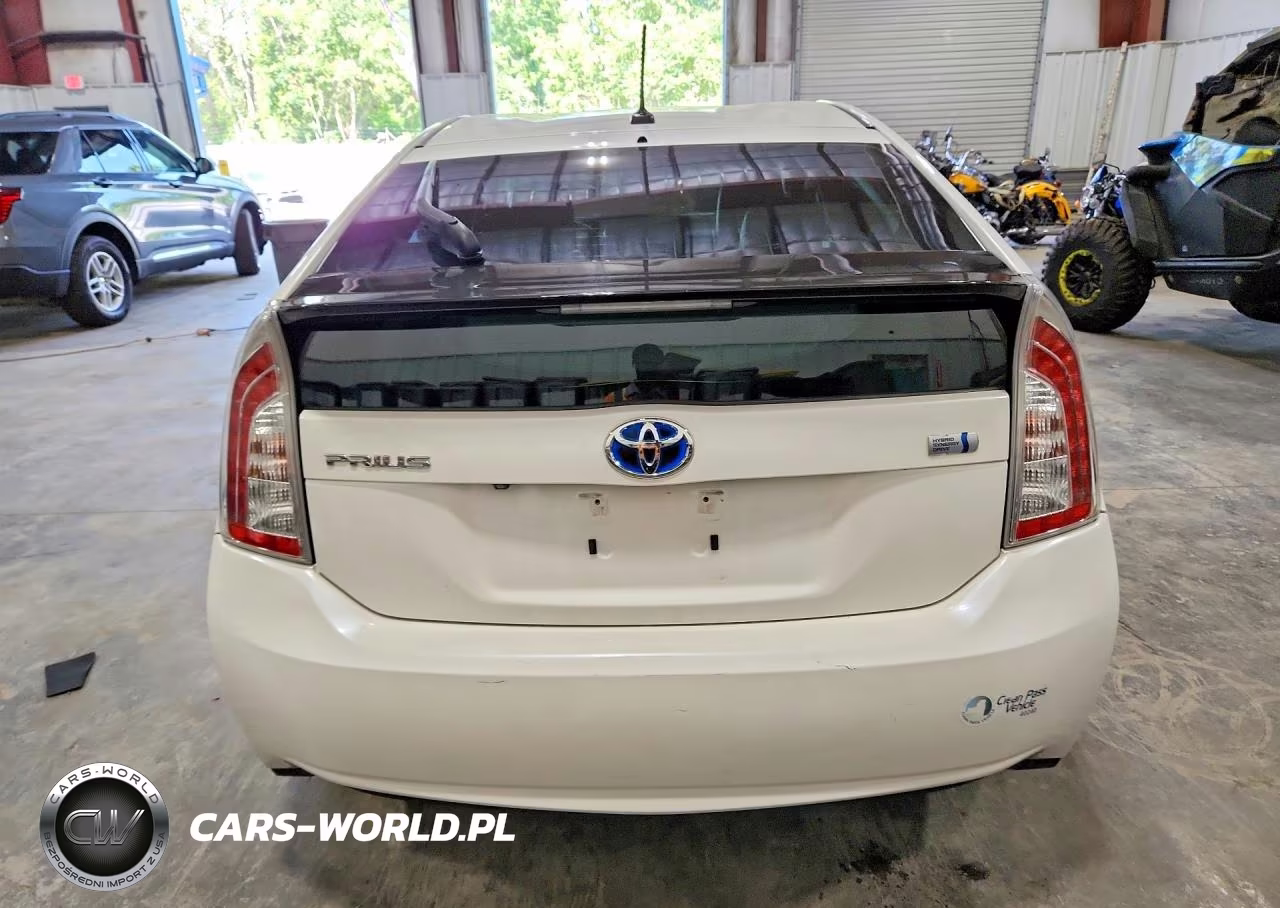 2013 Toyota Prius Five VIN:JTDKN3DU8D5681249 - 6
