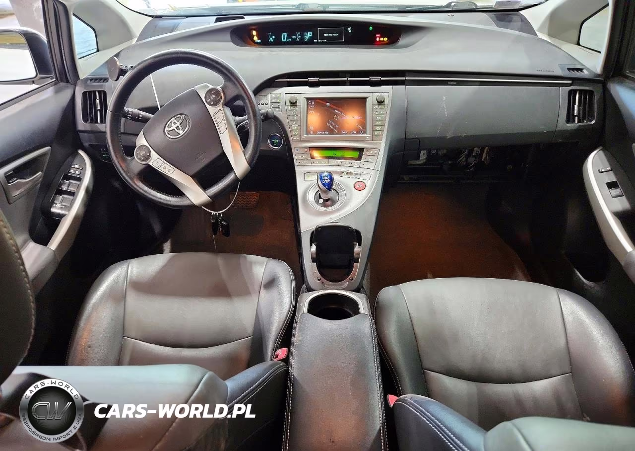 2013 Toyota Prius Five VIN:JTDKN3DU8D5681249 - 8