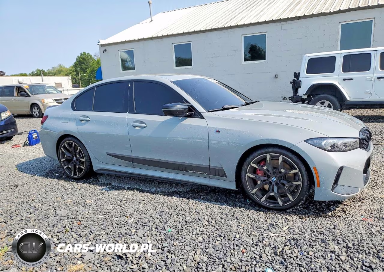 2025 BMW M340Xi VIN:3MW69FT08S8F42709 - 4