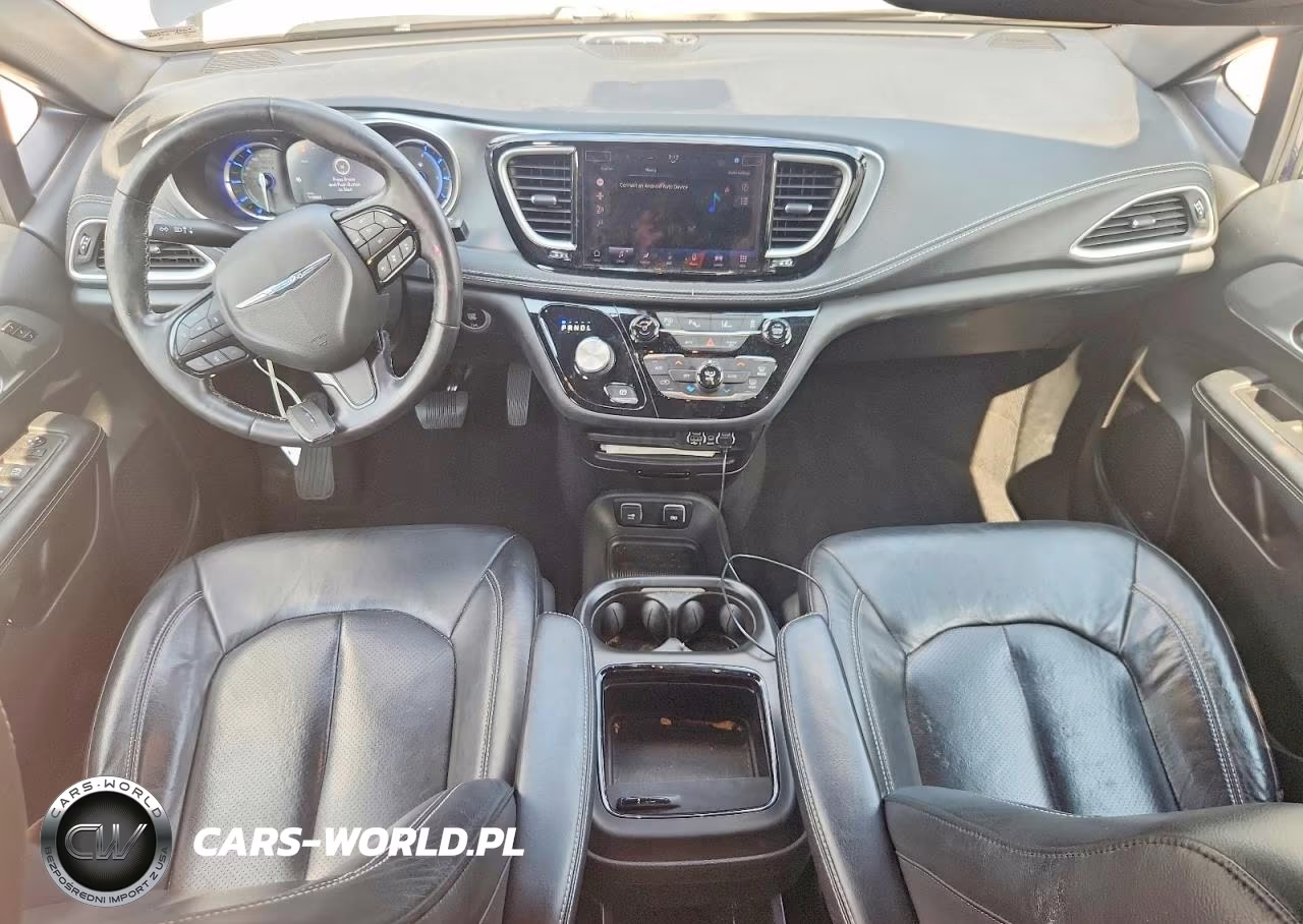 2021 Chrysler Pacifica Hybrid Touring L VIN:2C4RC1L7XMR586909 - 8
