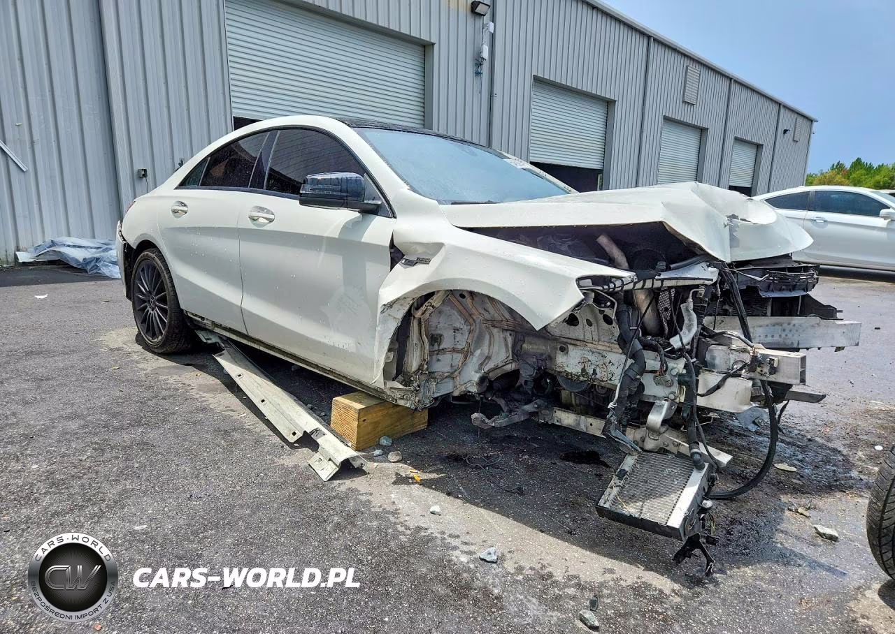 2015 Mercedes-Benz Cla 45 Amg VIN:WDDSJ5CB5FN215438 - 4