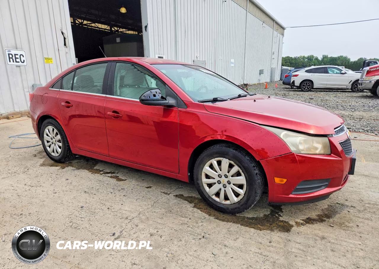 2011 Chevrolet Cruze Lt VIN:1G1PF5S96B7103786 - 4
