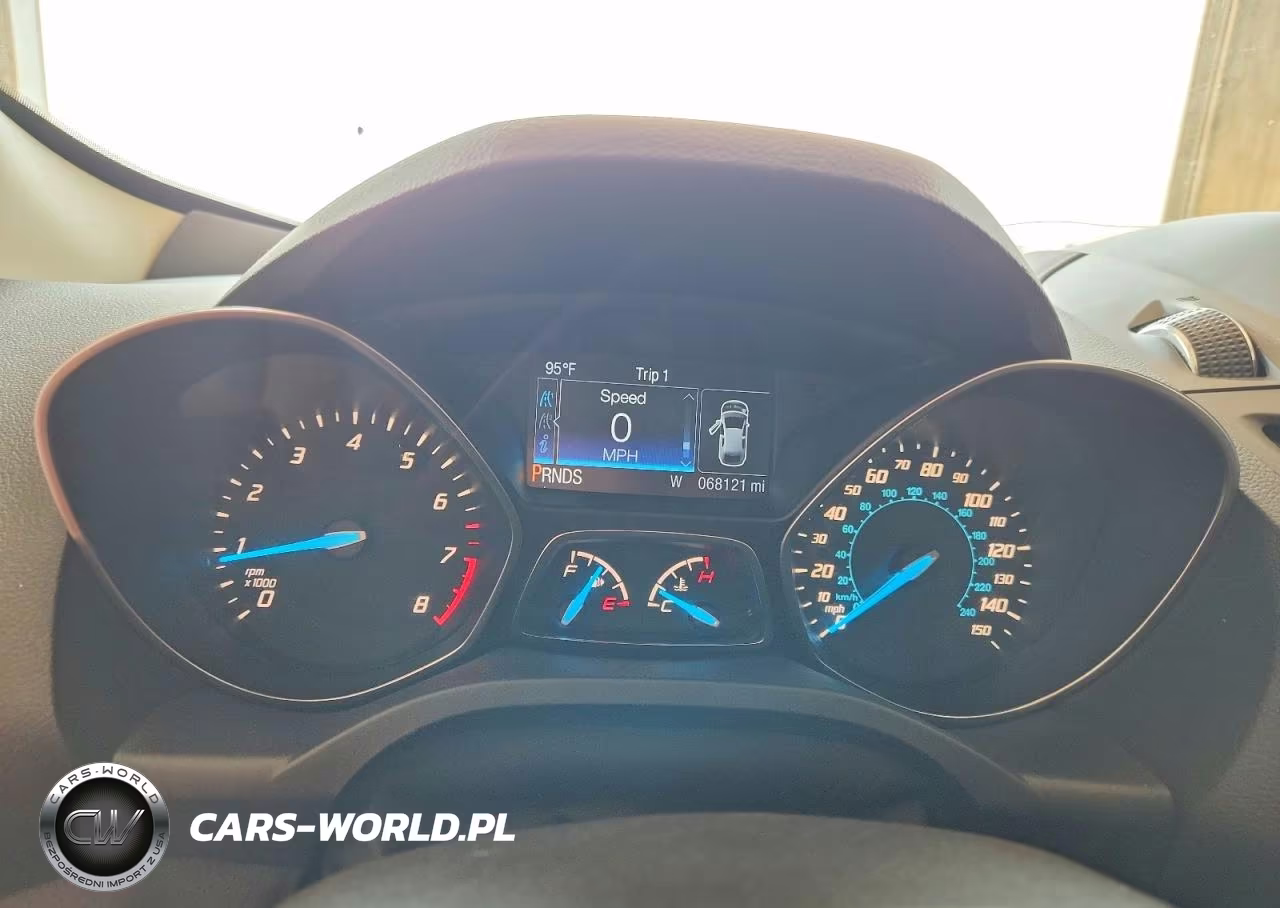 2016 Ford Escape Se VIN:1FMCU9GX7GUA56296 - 9