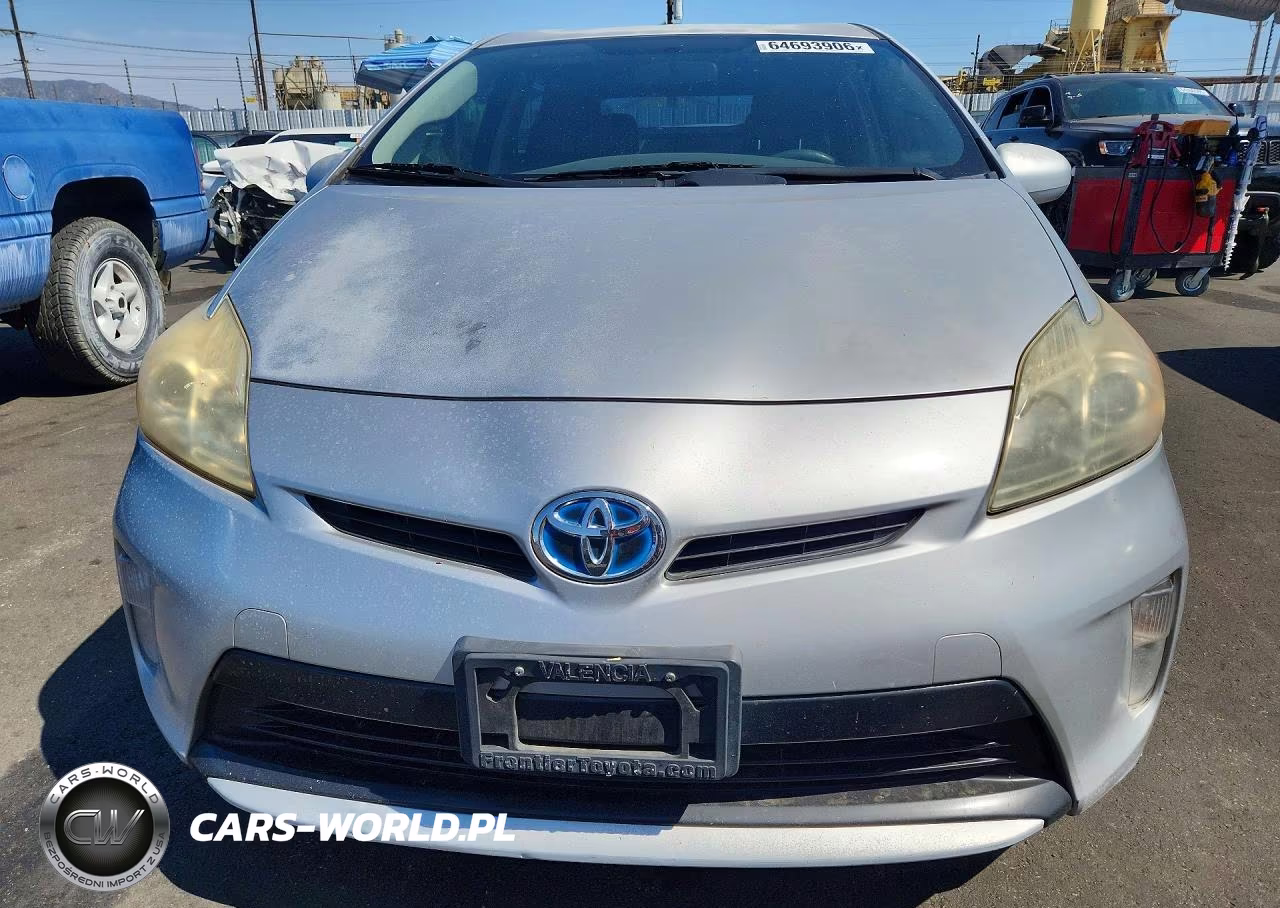 2012 Toyota Prius Two VIN:JTDKN3DU7C1529209 - 5