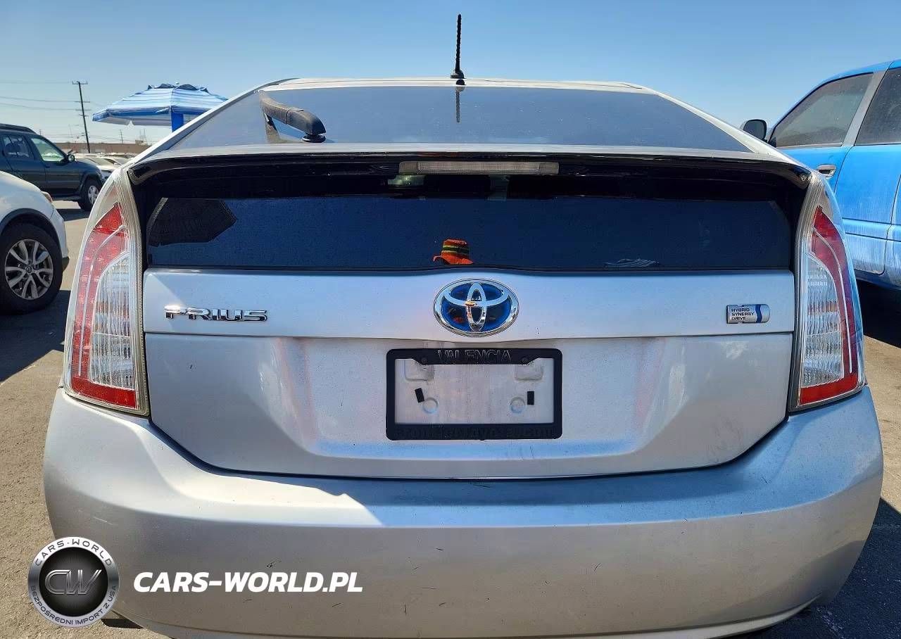 2012 Toyota Prius Two VIN:JTDKN3DU7C1529209 - 6