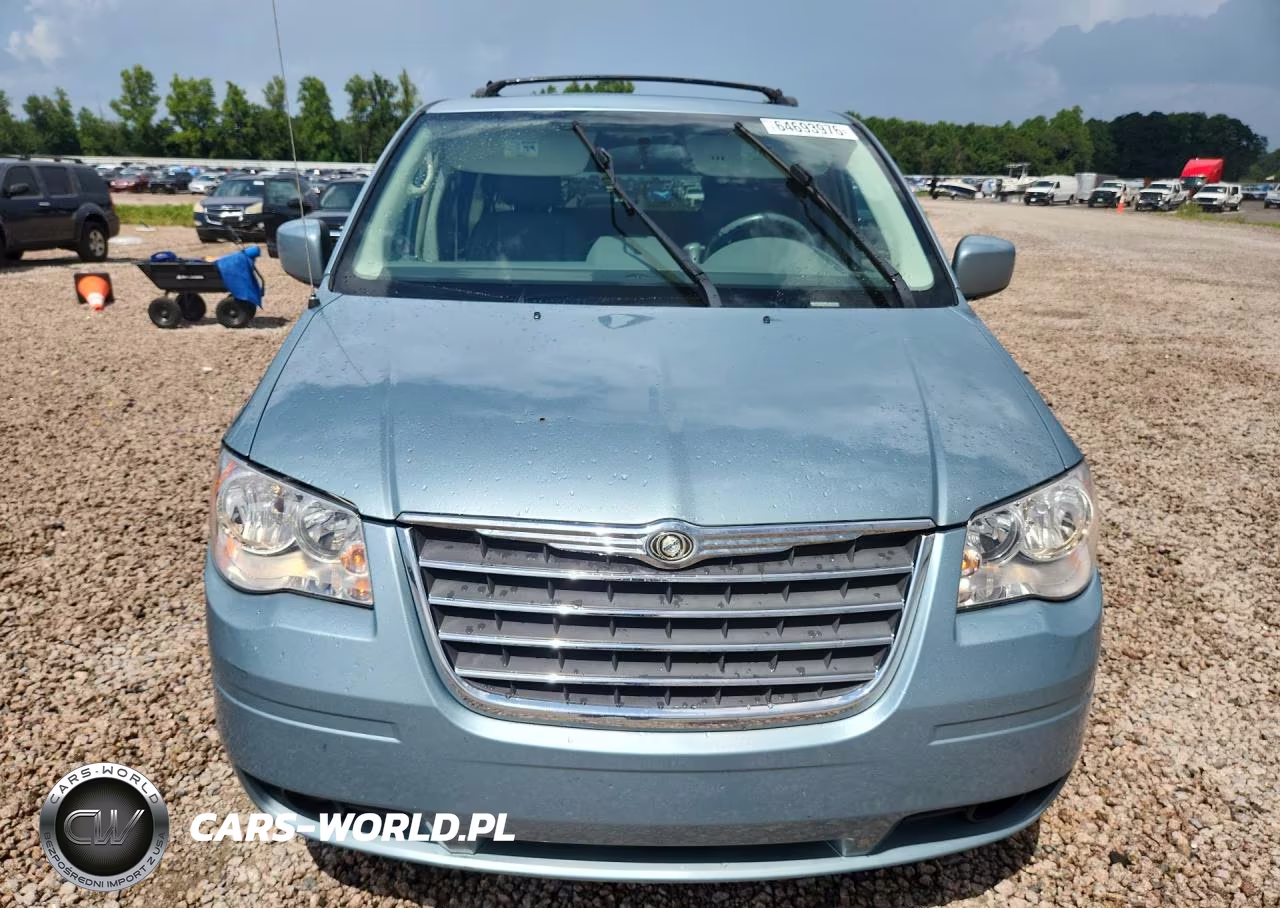 2010 Chrysler Town & Country Touring VIN:2A4RR5DX7AR501146 - 5