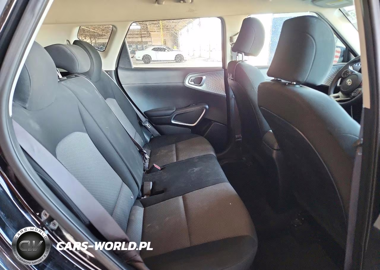 2020 Kia Soul Lx VIN:KNDJ23AU6L7710114 - 10