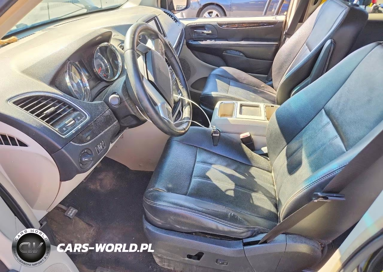 2012 Chrysler Town & Country Touring VIN:2C4RC1BG0CR346123 - 7