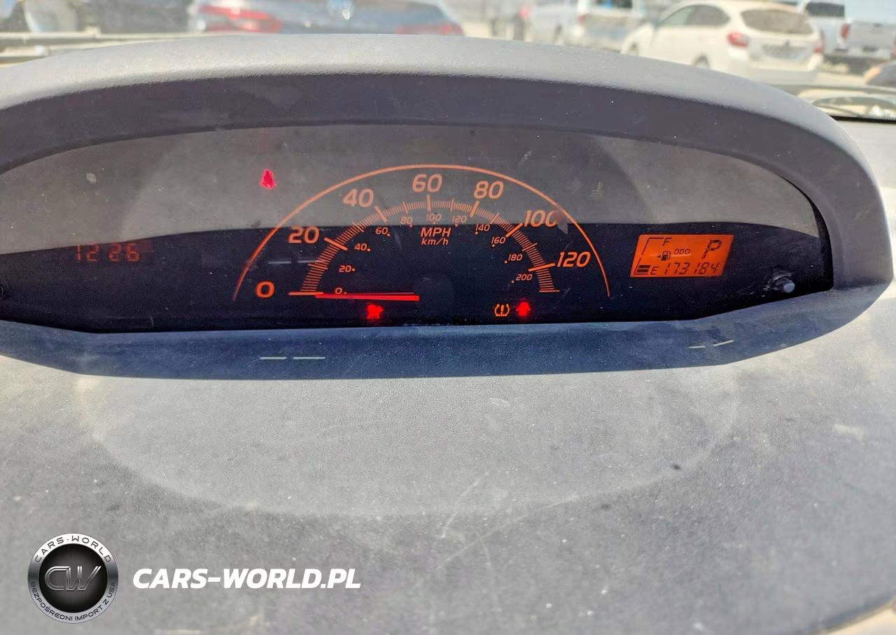 2010 Toyota Yaris Base VIN:JTDJT4K34A5319982 - 9