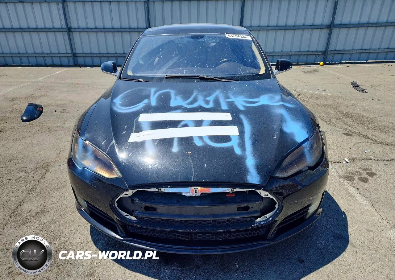2013 Tesla Model S VIN:5YJSA1CN0DFP05147 - 5