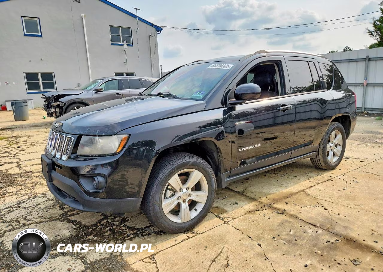 2014 Jeep Compass Latitude – zdjęcie 1 z 12