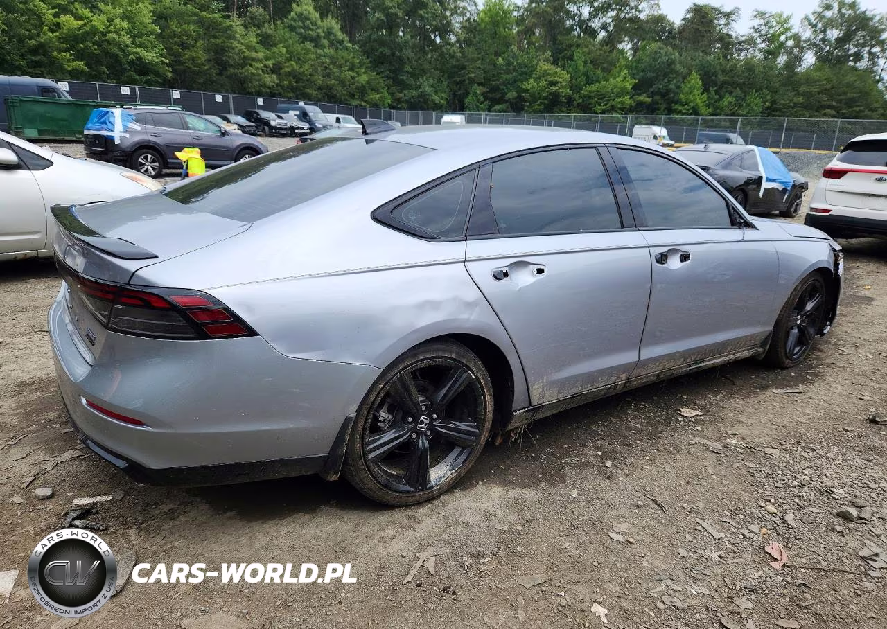2023 Honda Accord Hybrid Sport-L VIN:1HGCY2F72PA053956 - 3