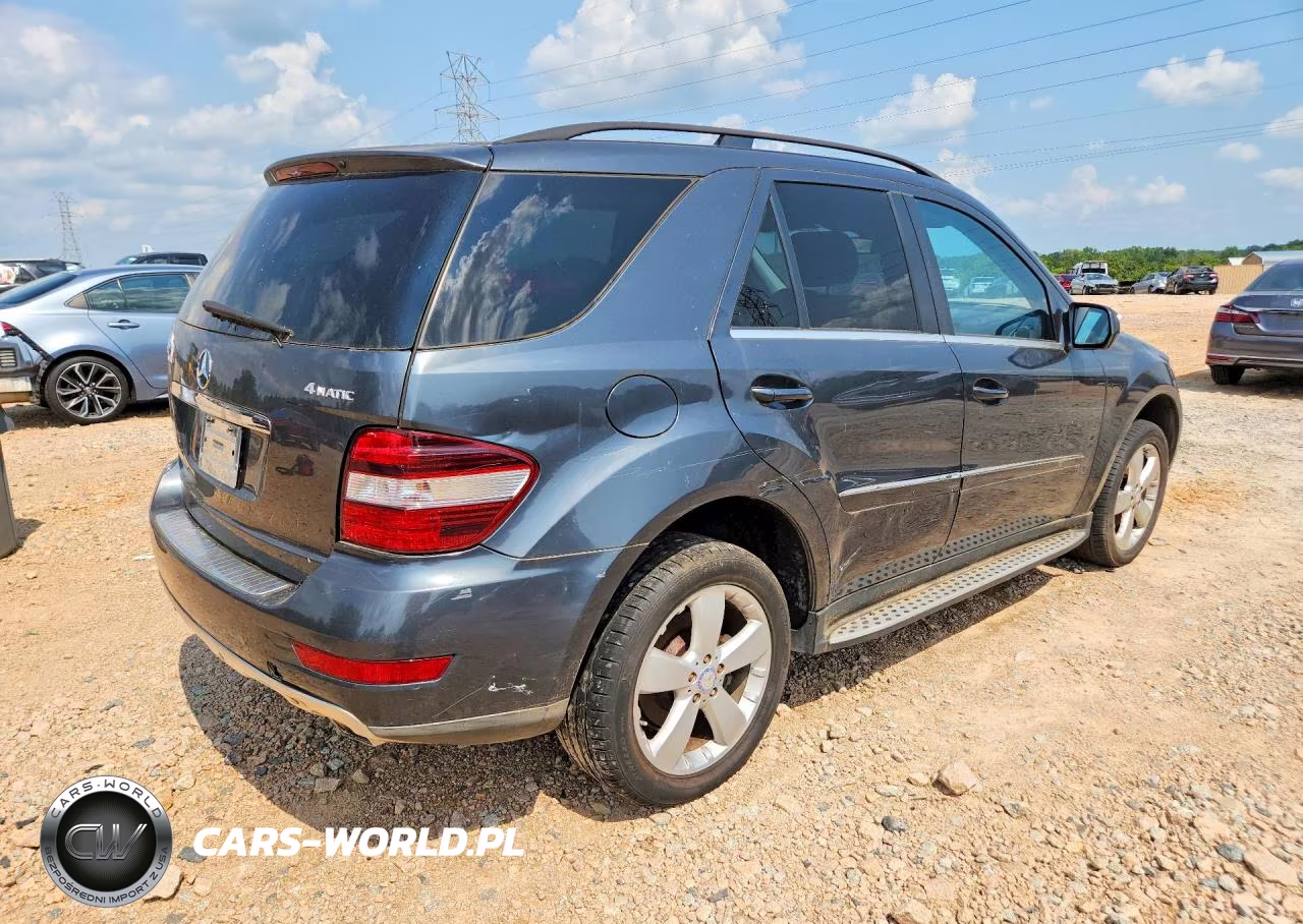 2010 Mercedes-Benz Ml 350 4Matic VIN:4JGBB8GB9AA599769 - 3