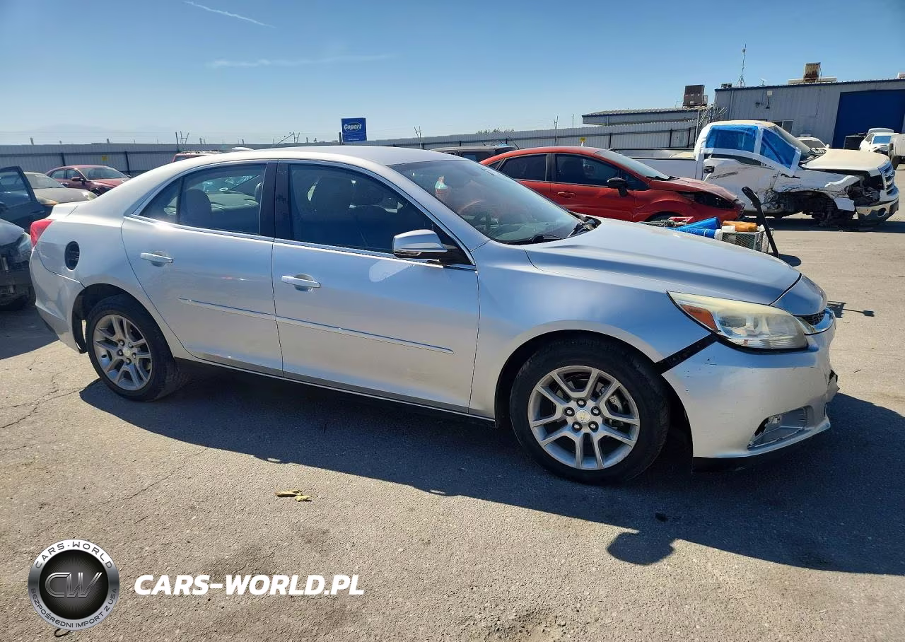 2015 Chevrolet Malibu 1Lt VIN:1G11C5SL0FF284468 - 4