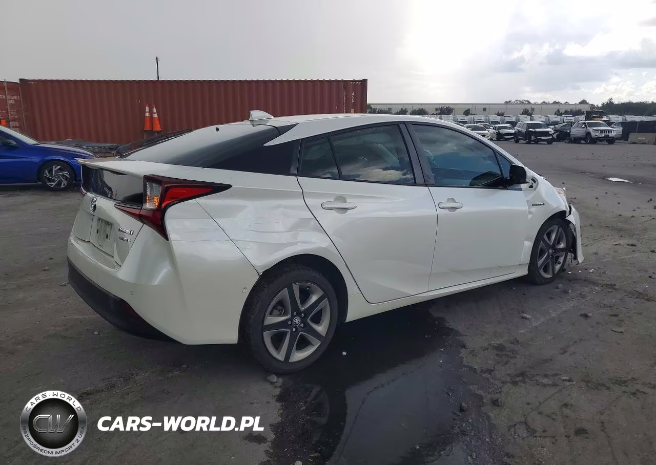 2019 Toyota Prius Limited VIN:JTDKARFU8K3073509 - 3