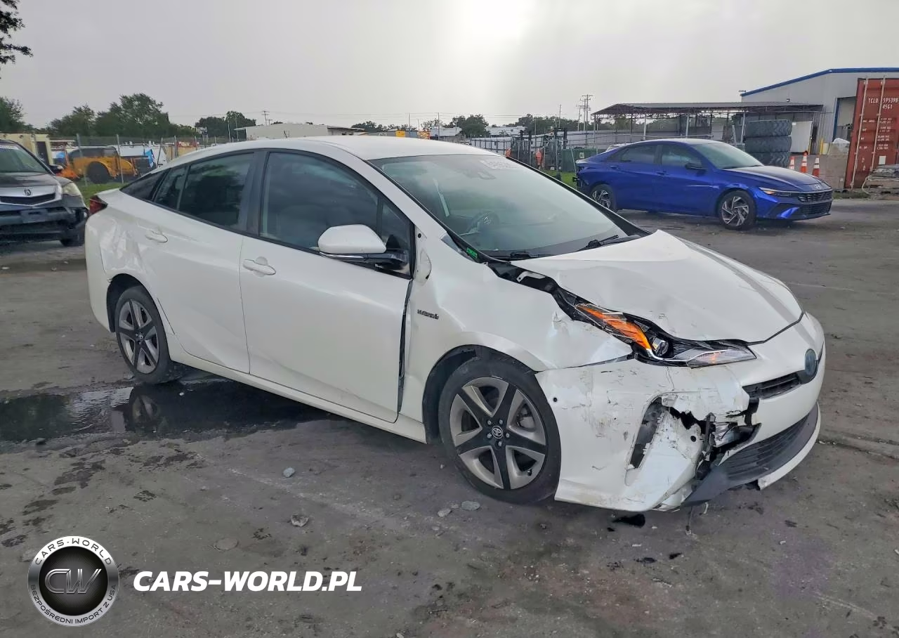 2019 Toyota Prius Limited VIN:JTDKARFU8K3073509 - 4