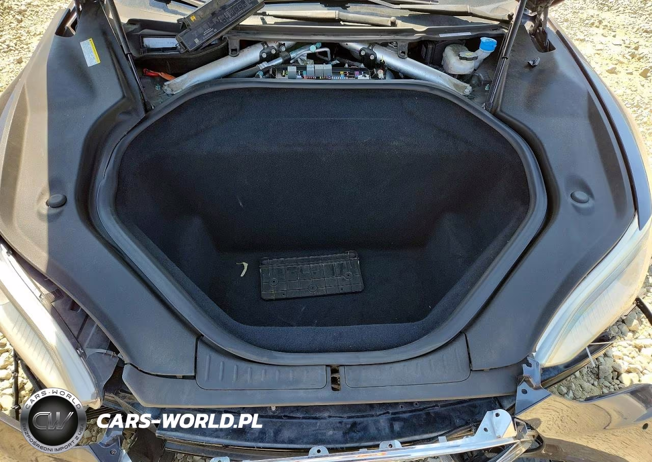 2015 Tesla Model S VIN:5YJSA1E21FF111642 - 11