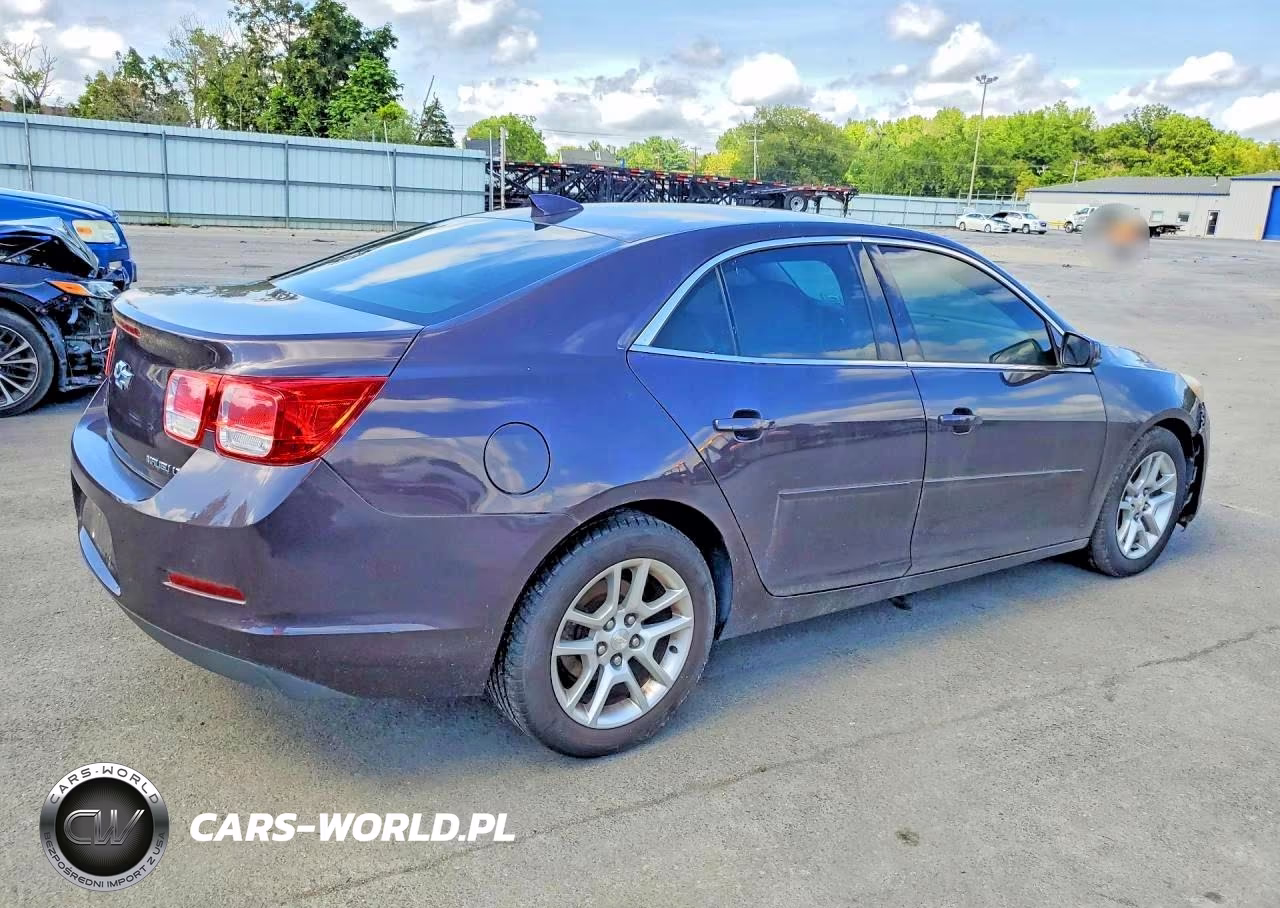 2015 Chevrolet Malibu 1Lt VIN:1G11C5SL7FF312153 - 3