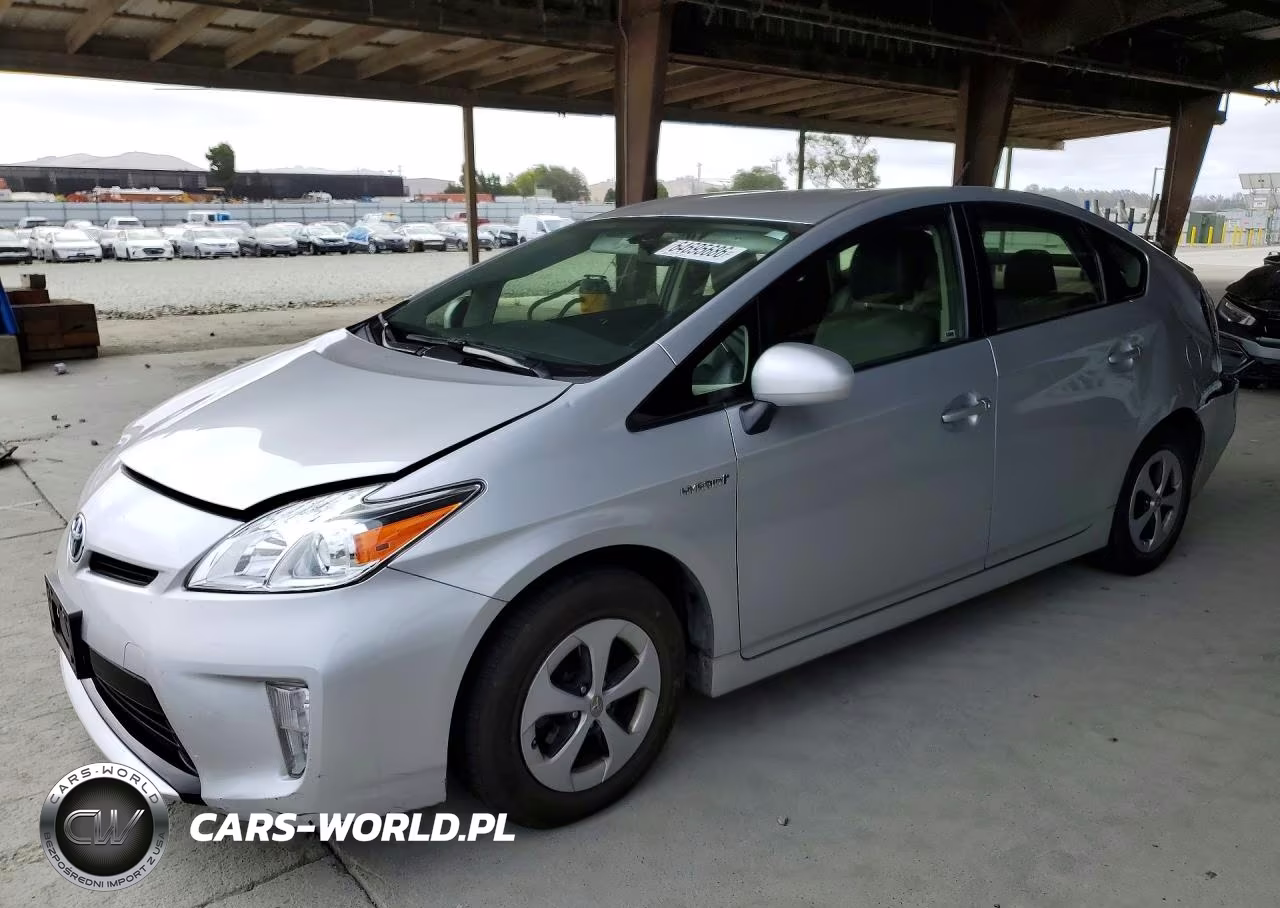 2014 Toyota Prius Four – zdjęcie 1 z 12