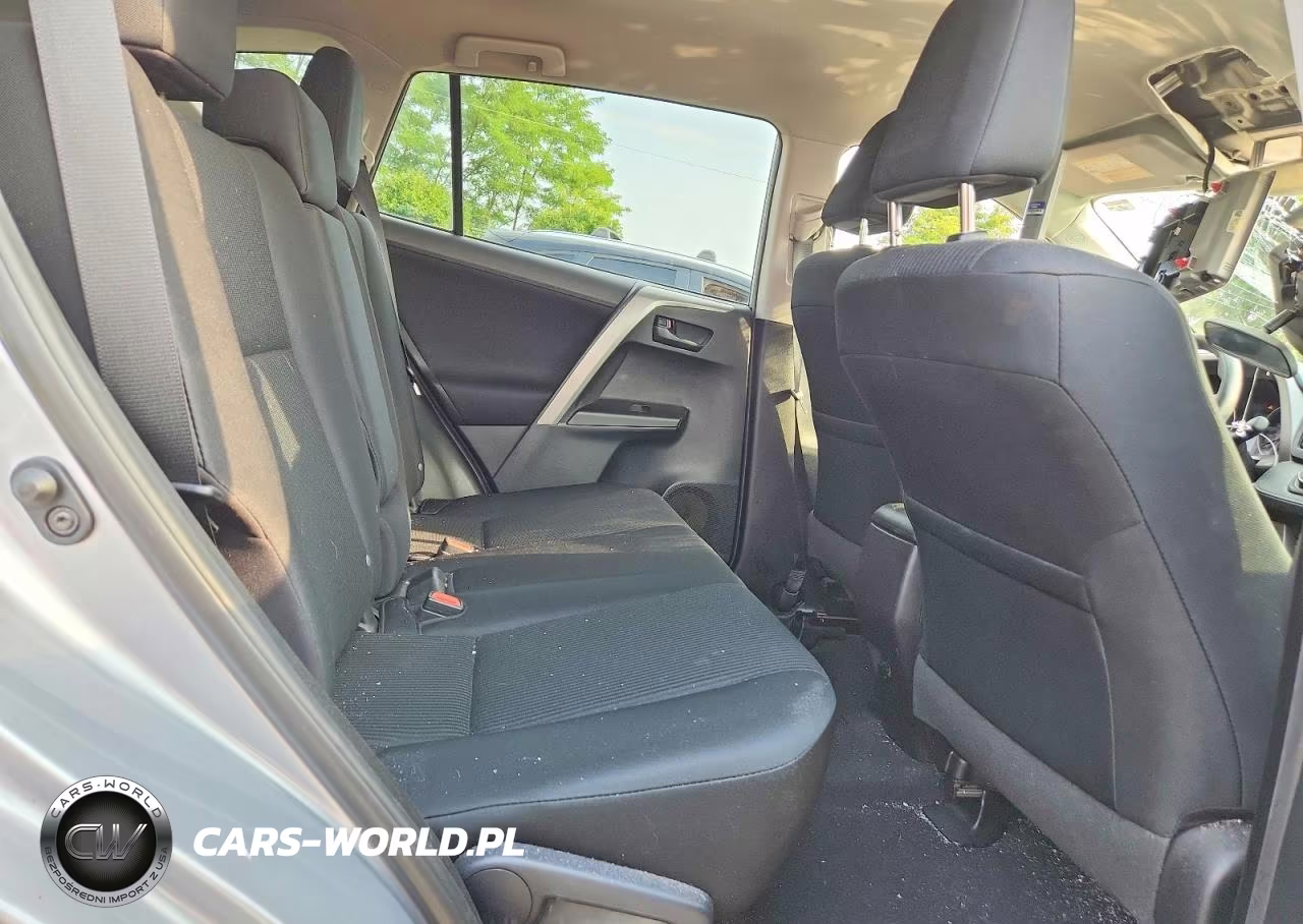 2017 Toyota Rav4 Le VIN:2T3BFREV4HW638842 - 11