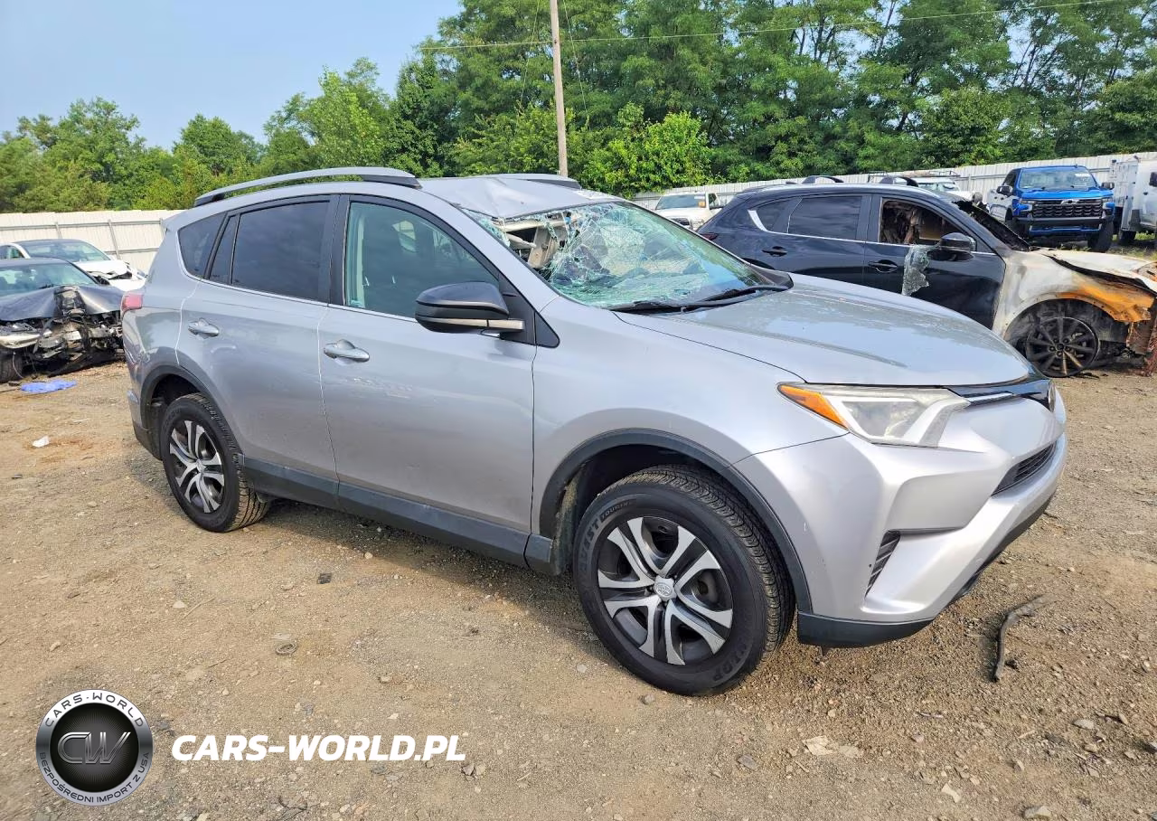 2017 Toyota Rav4 Le VIN:2T3BFREV4HW638842 - 4