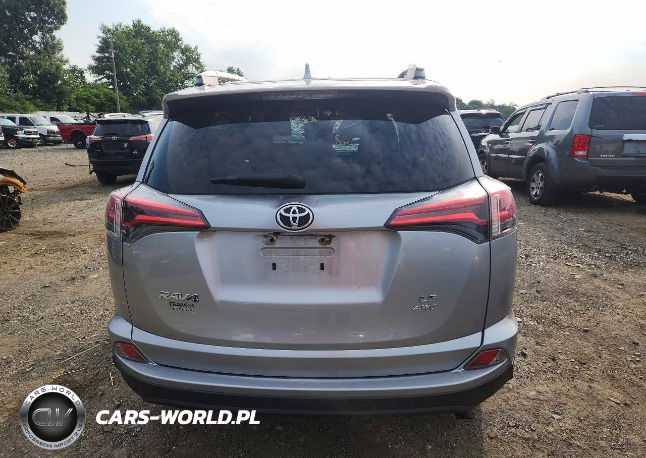2017 Toyota Rav4 Le VIN:2T3BFREV4HW638842 - 6